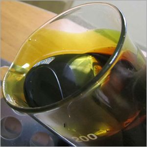Distillate Aromatic Extract